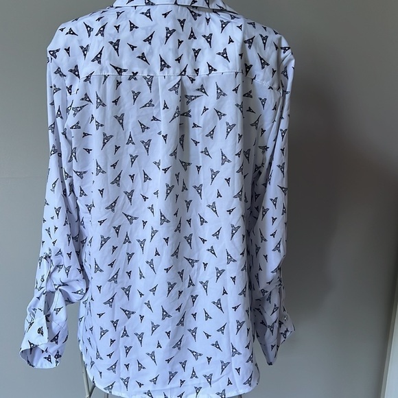 Adrienne Vittadini Eiffel Tower long sleeve shirt - Picture 6 of 6